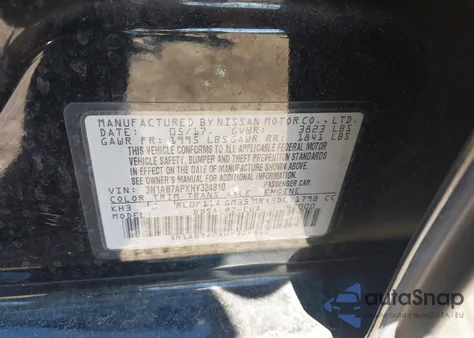 2017 Nissan Sentra S z USA, uszkodzony, nr VIN 3N1AB7APXHY324810